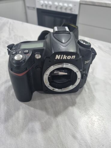 телефон фотоаппарат 2017: Продаю nikon d -90 без объектива
Цена 8000сом торг есть