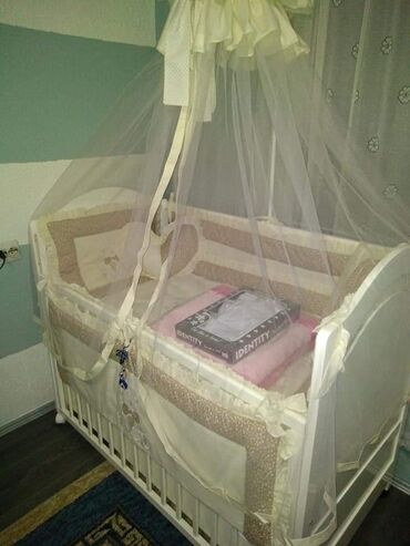 versace posteljina: Posteljina za bebe, bоја - Bež