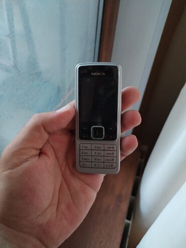 philips xenium x530: Nokia 6300 4G, 2 ГБ, цвет - Серебристый, Кнопочный