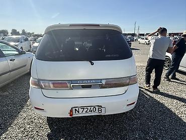 зеркало тайота: Toyota Gaia: 2002 г., 2 л, Автомат, Бензин, Минивэн — 1
