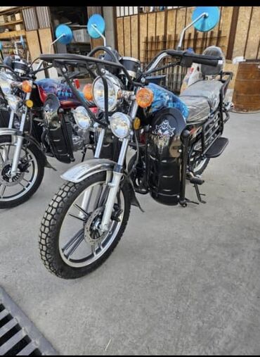 Мотоциклы: Классический мотоцикл Suzuki, 200 куб. см, Бензин, Взрослый, Новый