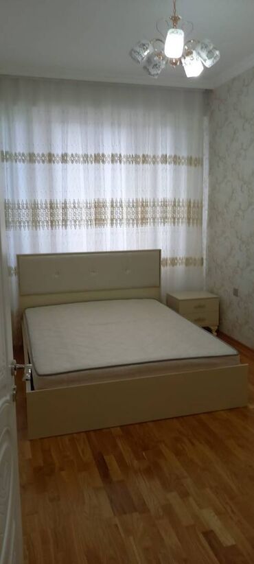 Uzunmüddətli kirayə mənzillər: Nizami Rayonu Neftçilər Xəzər İnşaat 3 otaq. Mərtəbə - 16/2 Otaq sayı — 5