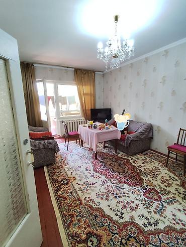 Продажа квартир: 3 комнаты, 65 м², Толойкон мкр., 105 серия, 3 этаж, Косметический ремонт — 1