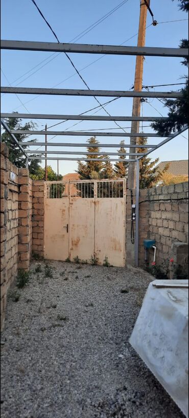 Həyət evləri və villaların satışı: 3 otaqlı, 72 kv. m, Kredit var, Orta təmir