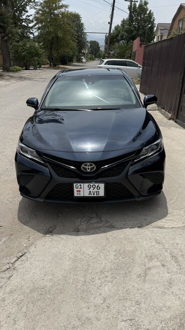 рация для авто: Toyota Camry: 2018 г., 2.5 л, Автоматтык, Бензин, Седан