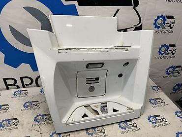 e klass: Корпус подножки лев. Mercedes Benz Actros 471.900 2014 Контрактный из — 2