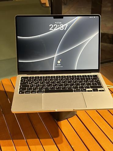 macbook pro 1278: М2 AIR Память 256гб Пользовались в кофейне, включали только музыку и — 2