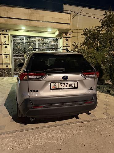 raf 4: Toyota RAV4: 2019 г., Кроссовер — 5