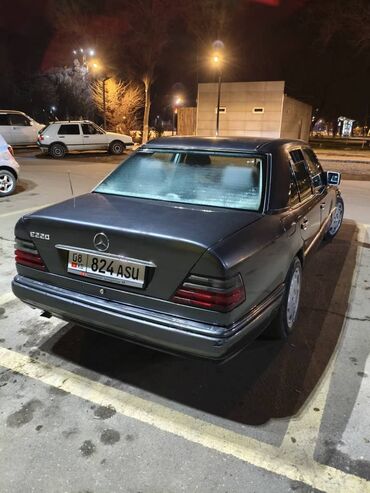 Mercedes-Benz: Mercedes-Benz E-Class: 1994 г., 2.2 л, Автомат, Бензин, Седан — 1