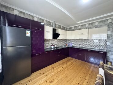 Günlük kirayə evlər: 100 kv. m, 3 otaqlı, Artezian quyusu, Kanalizasiya, Kombi — 18