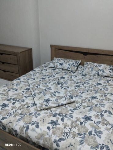 Посуточная аренда квартир: 1 комната, Душевая кабина, Постельное белье, Кондиционер — 10