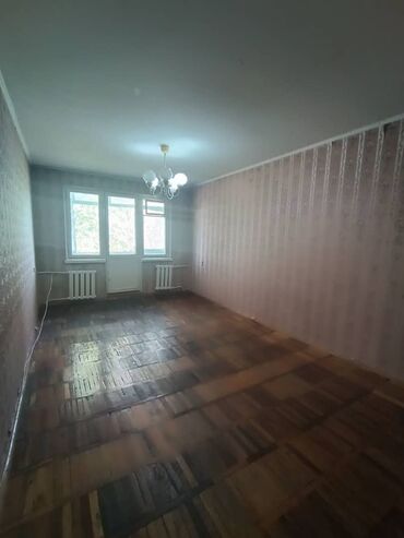 прадаюу квартира: 2 комнаты, 43 м², 104 серия, 5 этаж, Старый ремонт