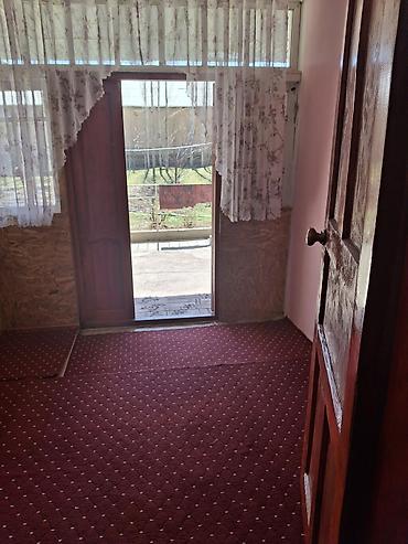 Продажа коттеджей и домов: Продаётся дом с большим закрытым двором и хозяйственным участком — 14