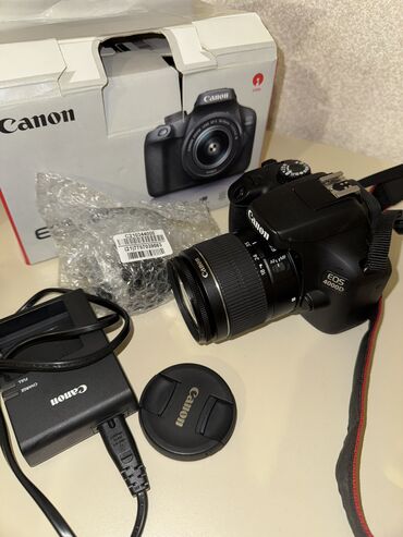 mini dv видеокамера: Canon eos 4000 D . 1500 azn a alınıb.Bütün levazimatları