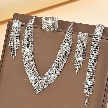 Setovi nakita: 2200 — 20