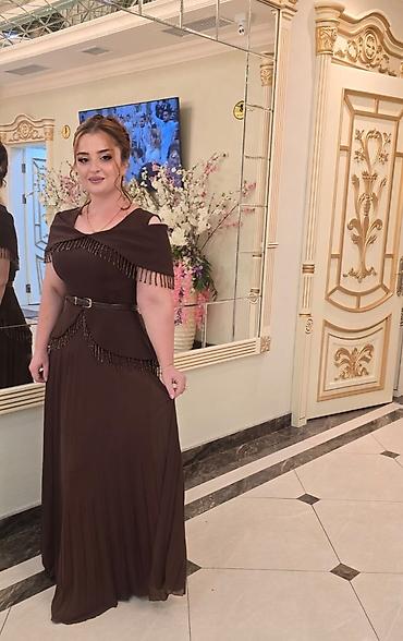 Qəhvəyi ziyafət donu - Rəng: tünd qəhvəyi - Model: Uzun, axıcı ətəkli