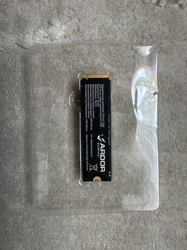 ddr4 2666: Маалымат алып жүрүүчү, Жаңы, SSD, 256 ГБ, 1.8", ПК үчүн