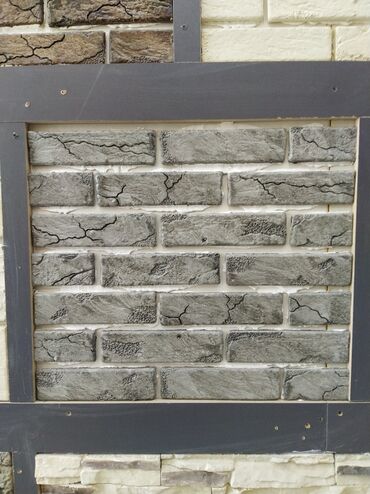 kafeli: Dekorativ divar örtüyü – daş teksturalı klinker tipli panellər -