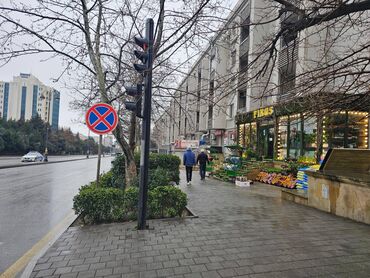vasitcisiz mnzil kiraylmk 2 otaqli: Tecili : Yasamal ray, Tibilisi prospektinde Avropa hoteli ile uzbeuz 5