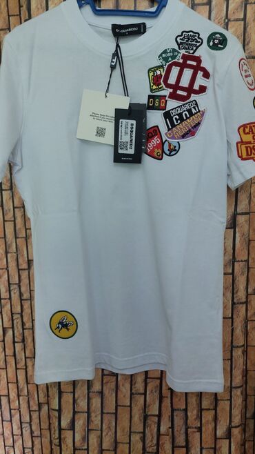 lacoste majice sa kragnom: Men's T-shirt Dsquared2, S (EU 36), bоја - Bela