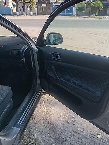 a4 b7: Volkswagen Passat: 2003 г., 2.6 л, Механика, Бензин, Седан — 7