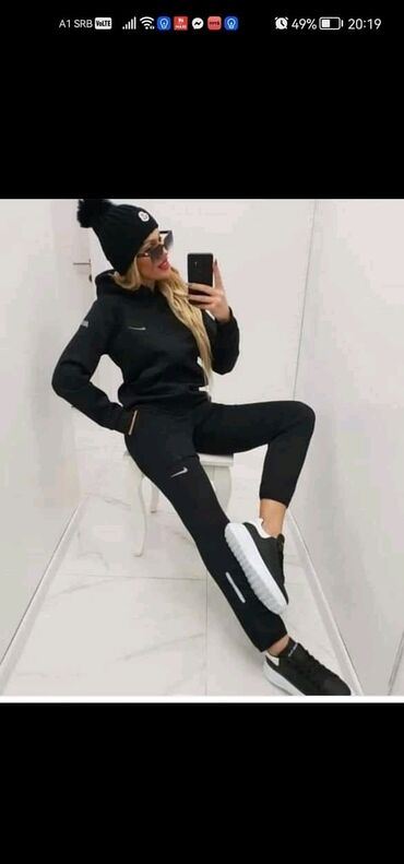 Sweatsuit Sets: S,M,L,XL,XXL,3XL za samo 3500 din