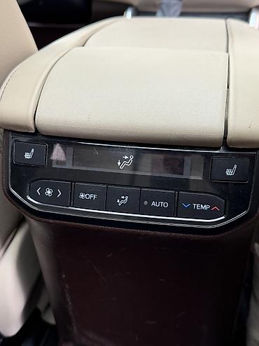 Toyota: Toyota Highlander: 2020 г., 2.5 л, Автомат, Гибрид, Кроссовер — 18