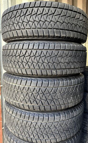 Шины: Шины 225 / 65 / R 17, Зима, Б/у, Комплект, Легковые, Япония, Bridgestone