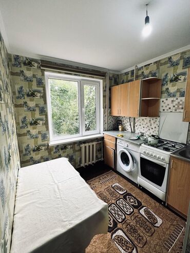 Продажа квартир: 2 комнаты, 43 м², 104 серия, 2 этаж, Косметический ремонт