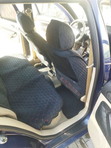 Volkswagen: Volkswagen Golf: 2004 г., 1.6 л, Автомат, Бензин, Хэтчбэк — 13