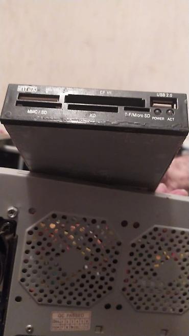 masa üsdü komputer: Masa üstü kompyuter. Monitor LG. OYQ 5qb. Disk 400 gb. Prosessor — 7