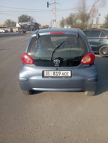 куплю стеклянные: Toyota Aygo: 2008 г., Механика, Бензин, Хэтчбэк — 2