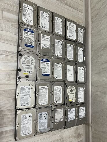 оперативная память ddr 4: Накопитель, Б/у, HDD, Для ПК