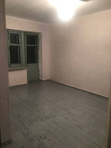 продаю 1 ком кв мкр аламедин 1: 1 бөлмө, 36 кв. м, 2 кабат, Эски ремонт