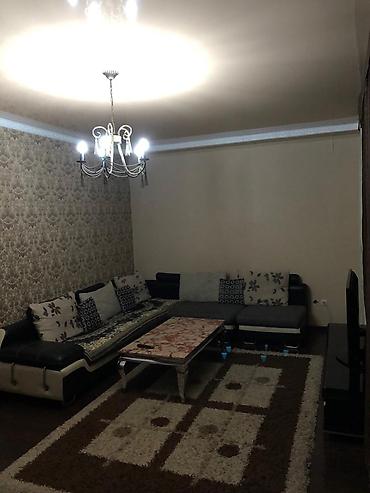 Посуточная аренда квартир: 2 комнаты, Постельное белье, Душевая кабина, Кондиционер — 2