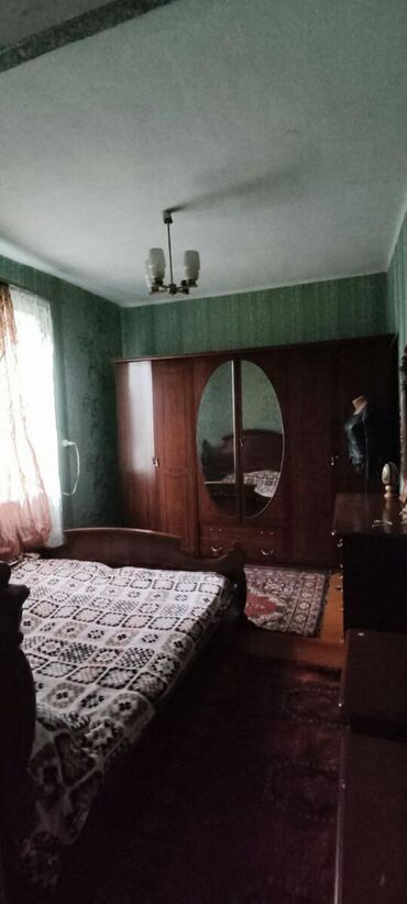 дом беловодске: 80 м², 4 комнаты, Требуется ремонт