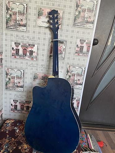 epiphone: Акустическая гитара с вырезом (cutaway) и электроникой срочно ‼️ - — 10