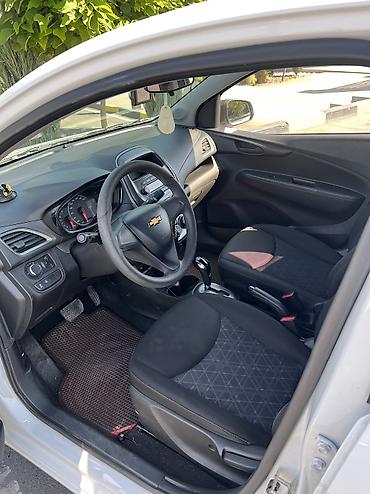 spark 2018: Chevrolet Spark: 2019 г., 1 л, Вариатор, Бензин, Хэтчбэк — 7