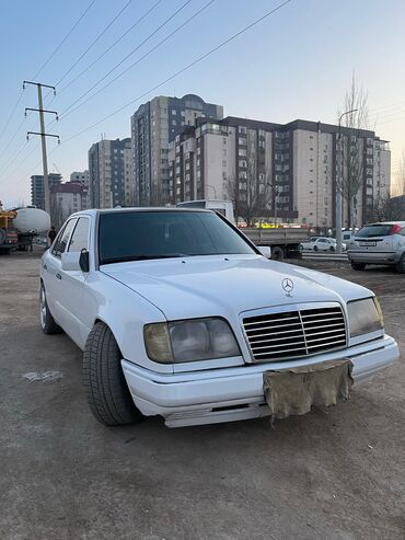 Mercedes-Benz: Mercedes-Benz W124: 1993 г., 3.2 л, Автомат, Бензин, Седан