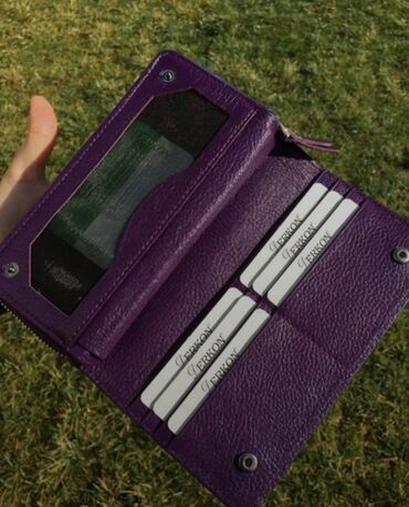 Portmone, pulqabıları: Pul qabı .uzeri yaşam çiceyi ve xususi pul kodları ile işlemeli .temiz — 6