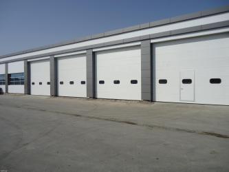 internet klub satilir: Anbar qapilari serviz qapılari qpinin 1m kvadrati 300 azn — 2