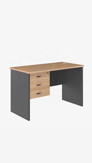 белый офисный стол: İşçi üçün, Dördbucaq masa