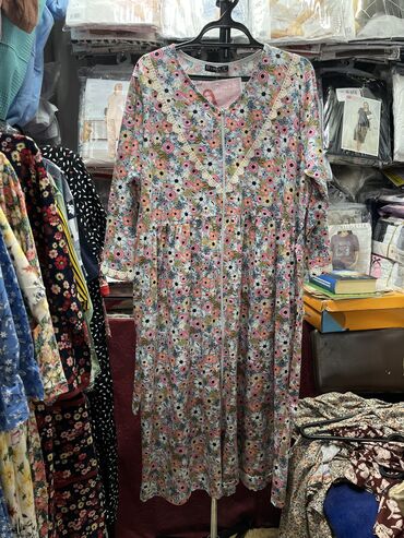 Халаты: Летний халат 100%хлопок. Размеры 42 до 60 Адрес: рынок Орто-Сай — 3