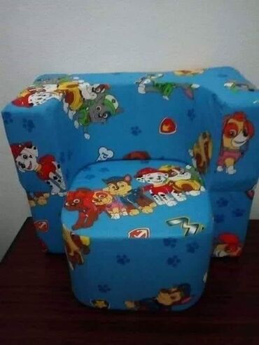 Foteljice: Hana fotelja i dvosed Foteljica je udobna, meka i lagana, izrađena od — 3