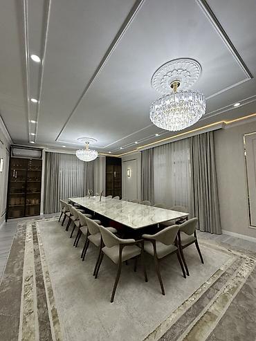 Продажа коттеджей и домов: 🚨 СРОЧНО ПРОДАЁТСЯ ДОМ! 🏙️ 6+ комнат — 360 м² 📍 Арча-Бешик (1 линия) — 13