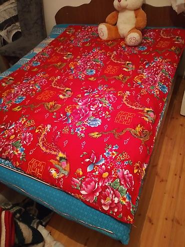 yorgan doşək: Taxt döşək.təzədir icində 18kilo yun var. taxt yorğan yeni — 3