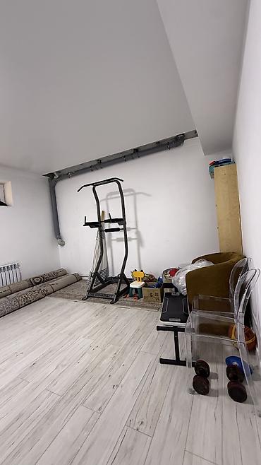 Продажа коттеджей и домов: 🔥🏡 Лостор, шашылыш түрдө Ак-Оргодон 2-этаждуу особняк сатылат! 🏡🔥 📍 — 29