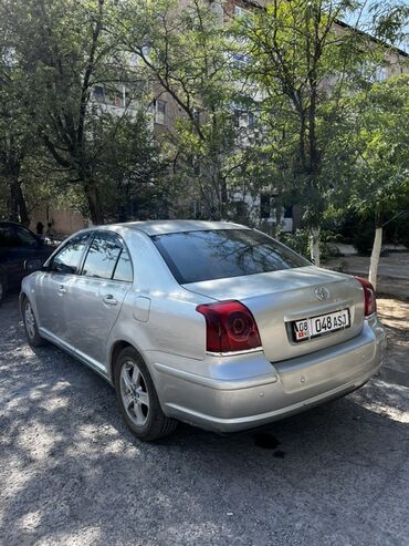 спринтер дуги: Toyota Avensis: 2004 г., 2 л, Автомат, Бензин