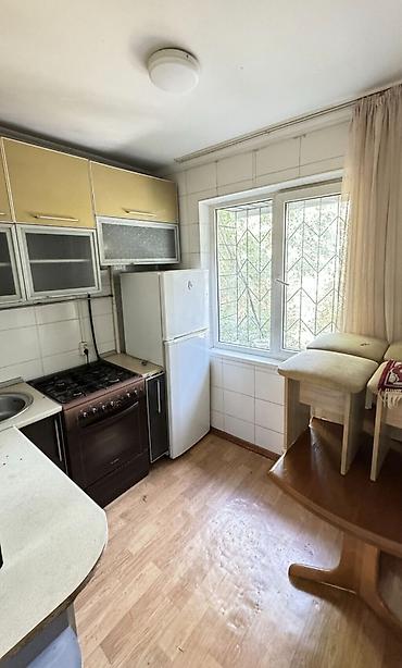 Продажа квартир: 3 комнаты, 58 м², 6 мкр 2 этаж, Косметический ремонт — 2