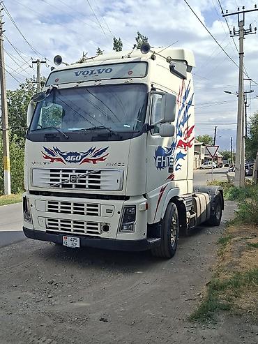 седельный тягач volvo: Тягач, Volvo, 2003 г., Без прицепа — 1